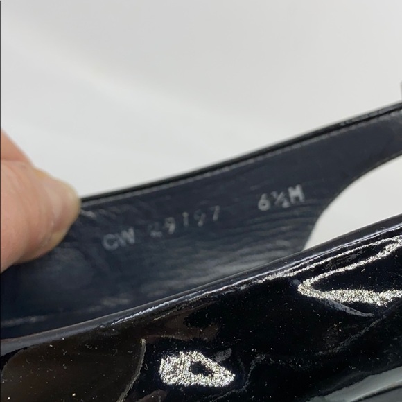 Stuart Weitzman Sz 6.5 Black Patent Leather Shoes - Picture 7 of 9